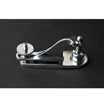 gomco clamp