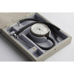 Riester blood pressure monitor