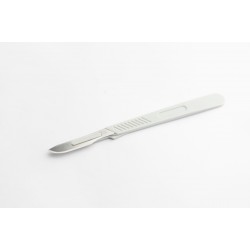 مقبض مشرط وشفرة يمكن التخلص منها