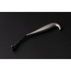 sigmoid notch extra oral retractor