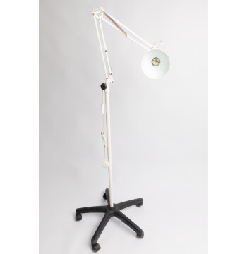 stand magnifier lamp